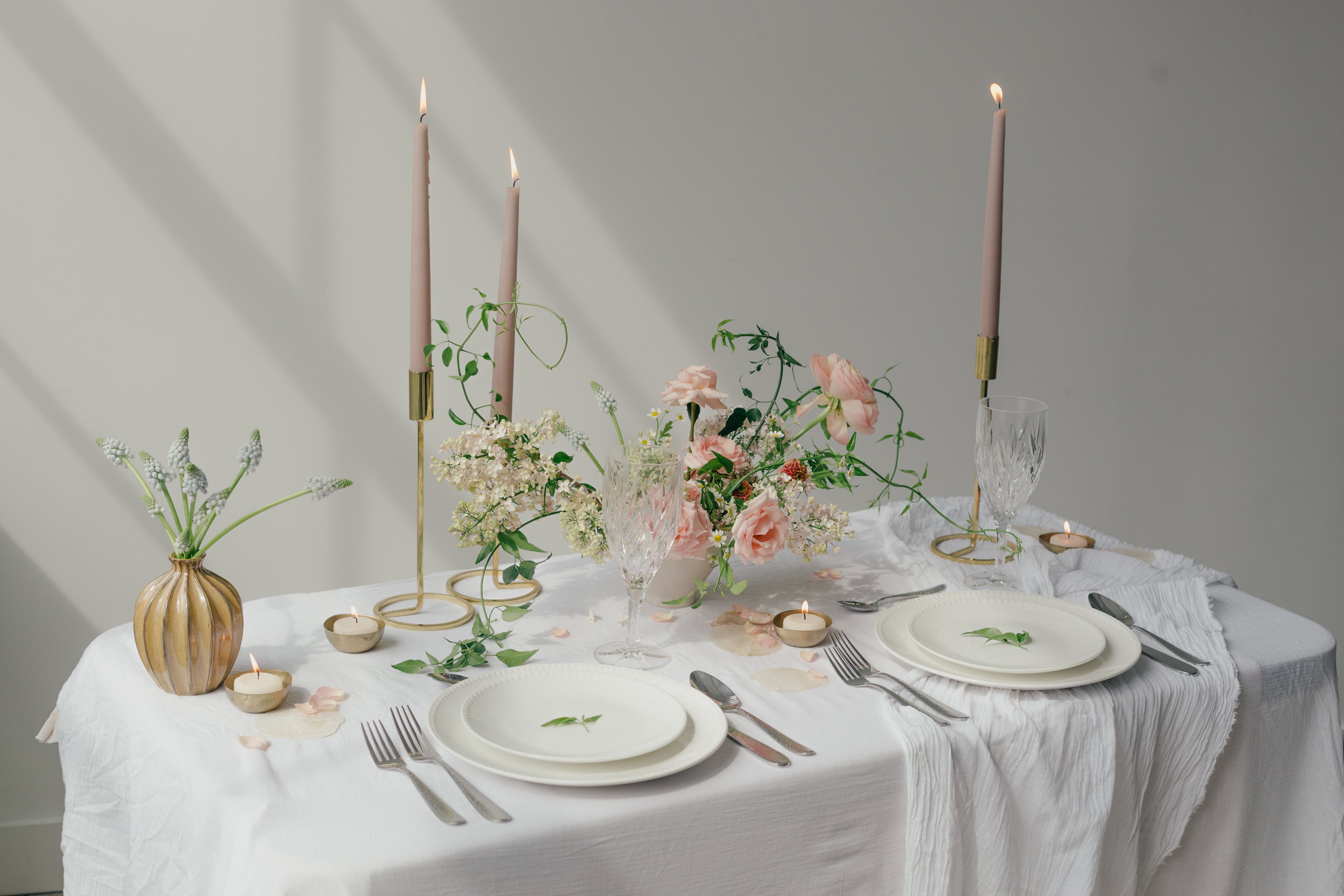 romantic-dinner-for-two.jpg